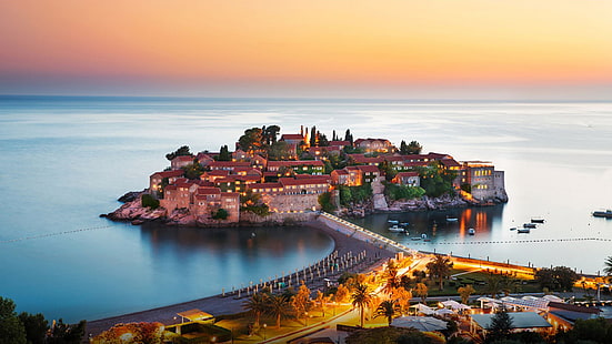 BUDVA PANORAMA (YAZ DÖENMİ) TÜRK HAVA YOLLARI SEFERİ İLE 3 GECE (TGD-TGD)