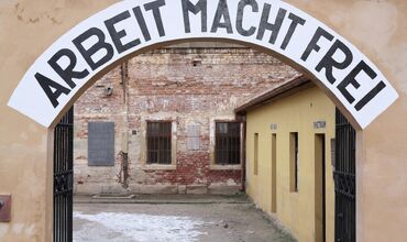 PRAG PANORAMA THY İLE 3 GECE